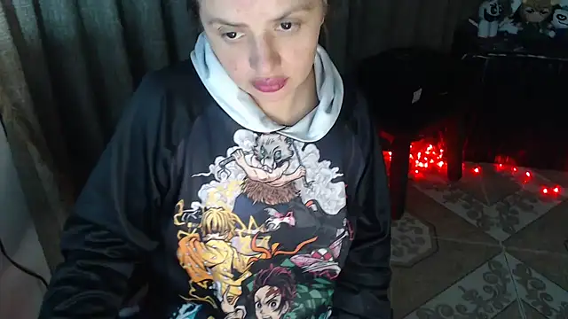 kattydirtylol online show from September 12, 2025, 4:23 am