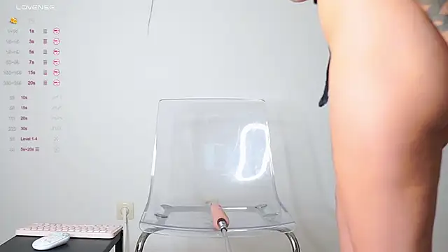 Snapshot of Mary_Lise chatting on October 23, 2025, 4:27 pm Mary Lise online show from October 23, 2025, 4:27 pm