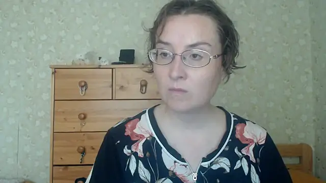 Snapshot of Smart_Rose chatting on May 24, 2026, 3:23 pm Smart Rose online show from May 24, 2026, 3:23 pm