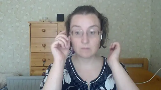 Smart Rose online show from September 13, 2025, 10:48 am