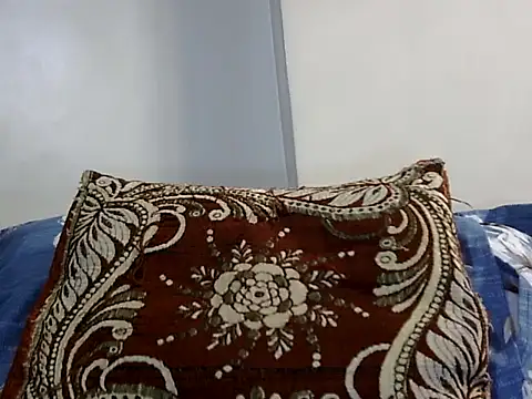 Snapshot of Blackswinger chatting on November 6, 2025, 6:06 am Blackswinger online show from November 6, 2025, 6:06 am