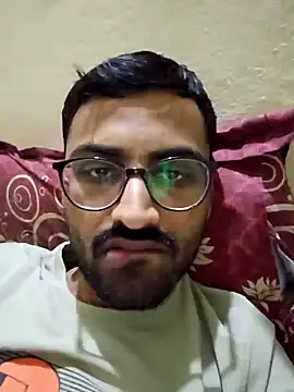 krishna8035 online show from December 18, 2024, 2:28 pm