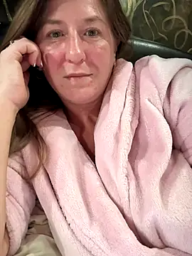 Natali UA online show from October 19, 2025, 6:21 pm