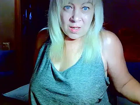 AgoniA7 online show from July 18, 2026, 2:09 am