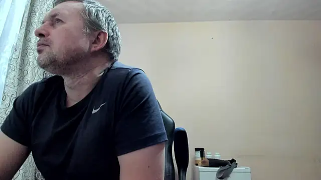 SanFrantsisko online show from February 4, 2026, 9:32 pm