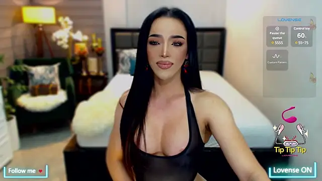 Snapshot of ThaliaSexGoddes chatting on December 6, 2024, 12:44 pm ThaliaSexGoddes online show from December 6, 2024, 12:44 pm