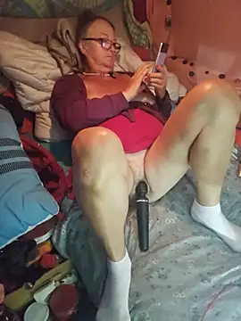Snapshot of MucMilf59 chatting on June 20, 2026, 8:25 pm MucMilf59 online show from June 20, 2026, 8:25 pm