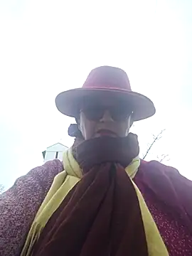 Snapshot of MucMilf59 chatting on November 10, 2025, 9:47 am MucMilf59 online show from November 10, 2025, 9:47 am