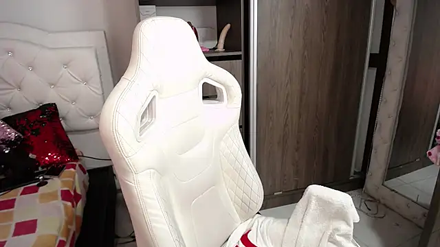 infinitysex1 online show from February 24, 2025, 10:36 pm