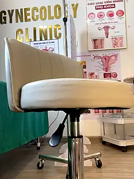 Meilian2021 online show from October 25, 2025, 5:50 am