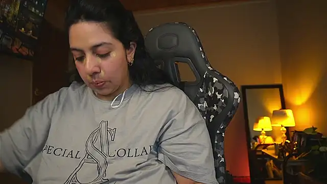 coraline latin online show from March 18, 2025, 9:53 pm