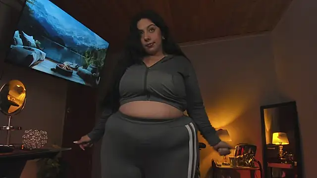 coraline latin online show from February 16, 2025, 12:30 am