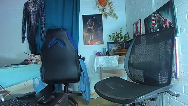 Zack Grey online show from February 22, 2025, 2:19 pm