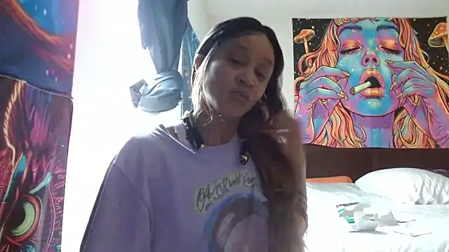 EnticingAaliyah online show from February 28, 2026, 7:02 pm