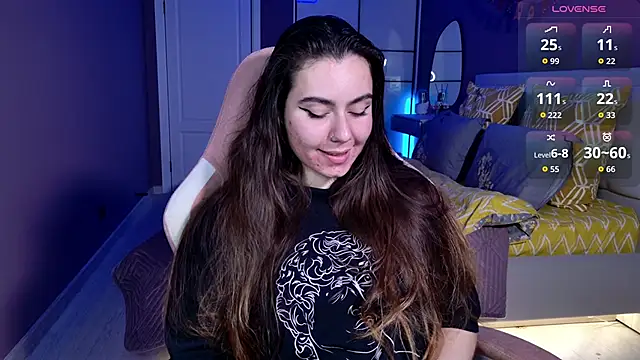 Foxohlove online show from September 21, 2025, 4:56 pm