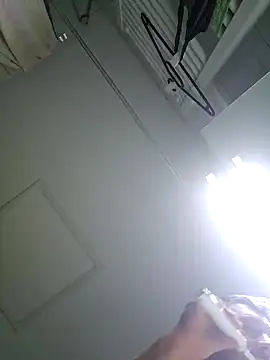 Snapshot of ktmtom247 chatting on October 3, 2025, 2:59 am ktmtom247 online show from October 3, 2025, 2:59 am