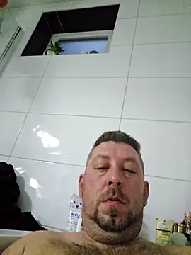 Snapshot of ktmtom247 chatting on February 1, 2026, 6:33 am ktmtom247 online show from February 1, 2026, 6:33 am