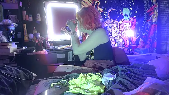 TEXASMARYYYJANE online show from September 10, 2025, 2:05 pm