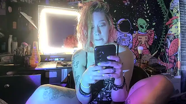 TEXASMARYYYJANE online show from September 22, 2025, 4:35 pm