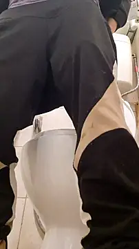 rposhta1991 online show from February 8, 2026, 9:56 pm