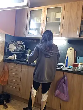 rposhta1991 online show from November 14, 2025, 6:50 am