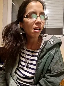 rposhta1991 online show from October 11, 2025, 7:26 pm