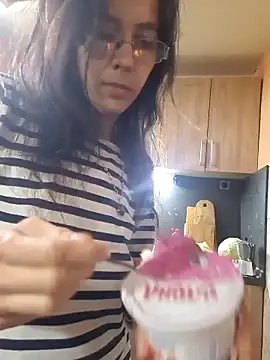 rposhta1991 online show from October 11, 2025, 7:20 am