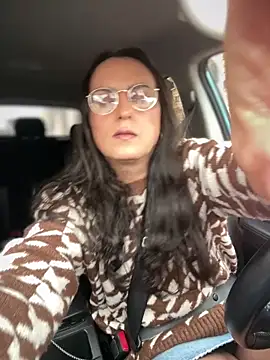 Chic desire online show from March 14, 2026, 4:46 pm