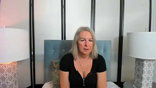 EricaTop online show from February 2, 2025, 9:07 am