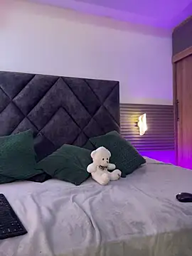 Zafira Alabi online show from April 16, 2026, 4:52 pm