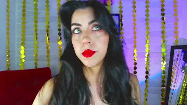 Snapshot of sky_girl1 chatting on March 5, 2025, 9:48 pm sky girl1 online show from March 5, 2025, 9:48 pm