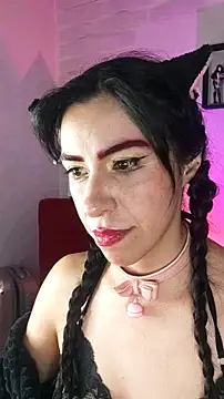 Snapshot of sky_girl1 chatting on March 18, 2025, 5:45 am sky girl1 online show from March 18, 2025, 5:45 am