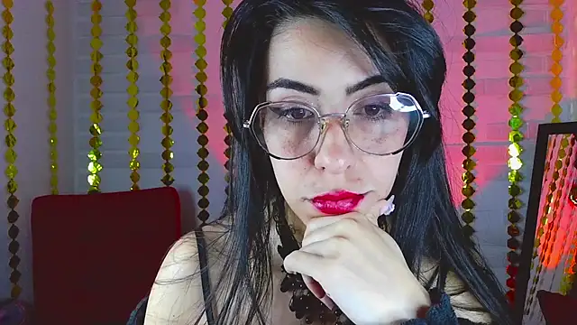 Snapshot of sky_girl1 chatting on March 8, 2025, 3:39 am sky girl1 online show from March 8, 2025, 3:39 am