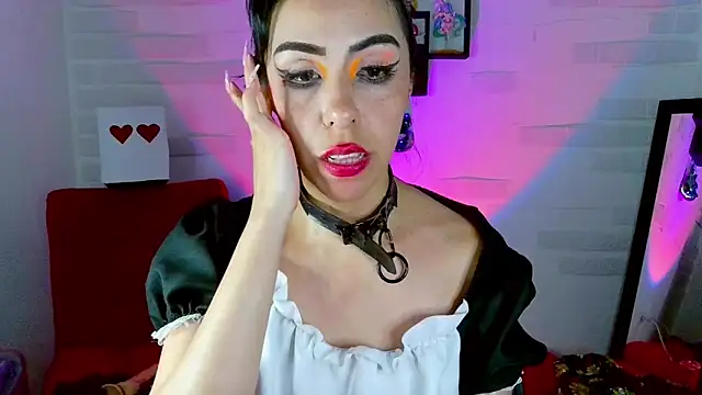 Snapshot of sky_girl1 chatting on March 15, 2025, 6:14 am sky girl1 online show from March 15, 2025, 6:14 am