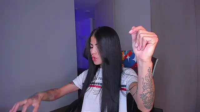 Lisegg  online show from December 17, 2025, 12:32 pm