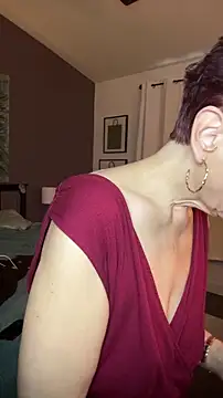 RubyLynne online show from March 31, 2026, 6:32 pm