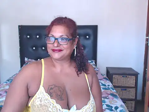 Snapshot of sexylax17 chatting on December 28, 2024, 3:15 pm sexylax17 online show from December 28, 2024, 3:15 pm