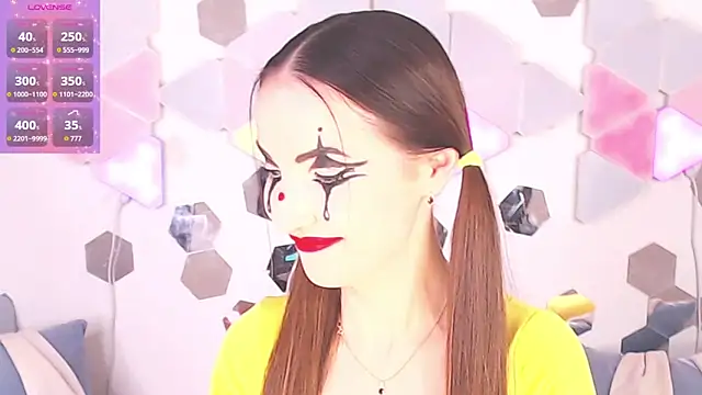 LexiKiss online show from October 3, 2025, 5:20 am