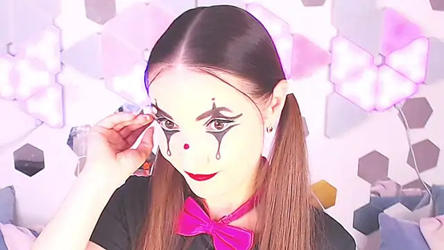 LexiKiss online show from November 26, 2025, 10:10 pm