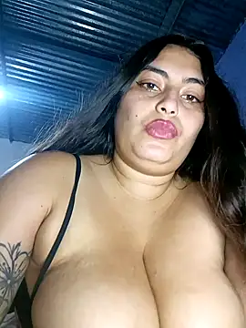 xandra252 online show from June 25, 2026, 5:12 am