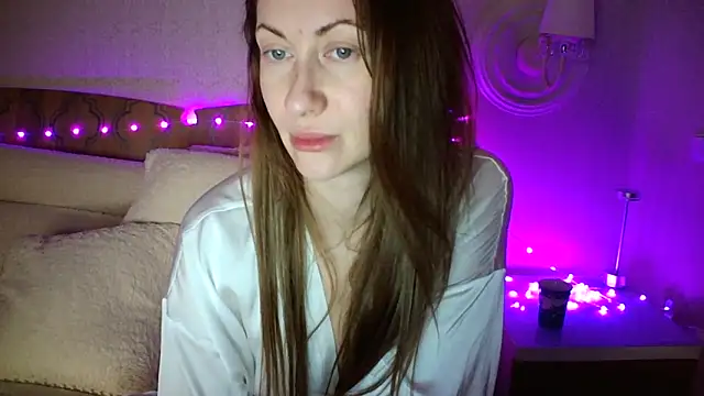 Snapshot of Luna_Hoty chatting on March 15, 2025, 4:13 am Luna Hoty online show from March 15, 2025, 4:13 am