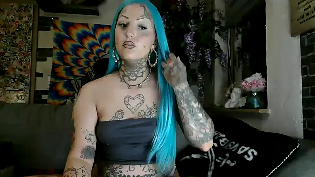 RoxxyInk online show from September 25, 2025, 9:15 am