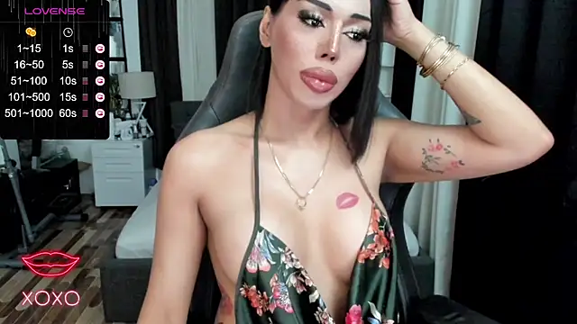 Forever MissCandace online show from March 3, 2025, 3:00 pm