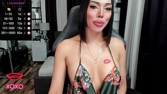 Forever MissCandace online show from March 7, 2025, 12:01 pm