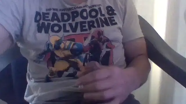 Snapshot of loozamangos chatting on January 15, 2026, 11:19 pm loozamangos online show from January 15, 2026, 11:19 pm