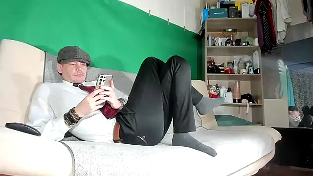 viraglaci18xh online show from March 4, 2026, 3:42 pm