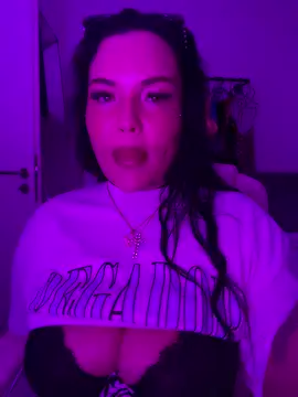  MelinaCurves  online show from July 28, 2026, 10:31 pm