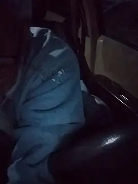 Snapshot of Biknight chatting on January 8, 2026, 12:11 pm Biknight online show from January 8, 2026, 12:11 pm