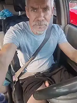 Snapshot of Biknight chatting on November 26, 2025, 7:58 pm Biknight online show from November 26, 2025, 7:58 pm