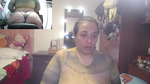 zoe hotxxx online show from May 15, 2026, 2:04 pm